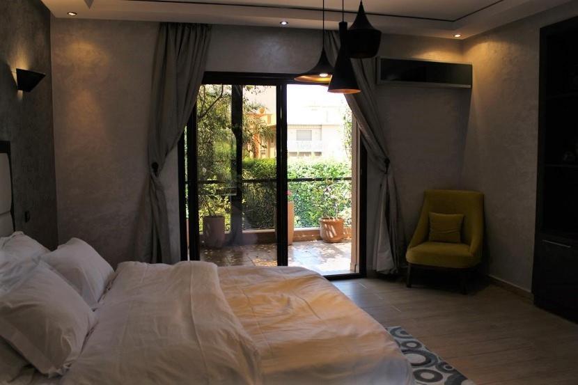 Magnifique Villa Avec Piscine Chauffee Que Pour Famille マラケシュ エクステリア 写真